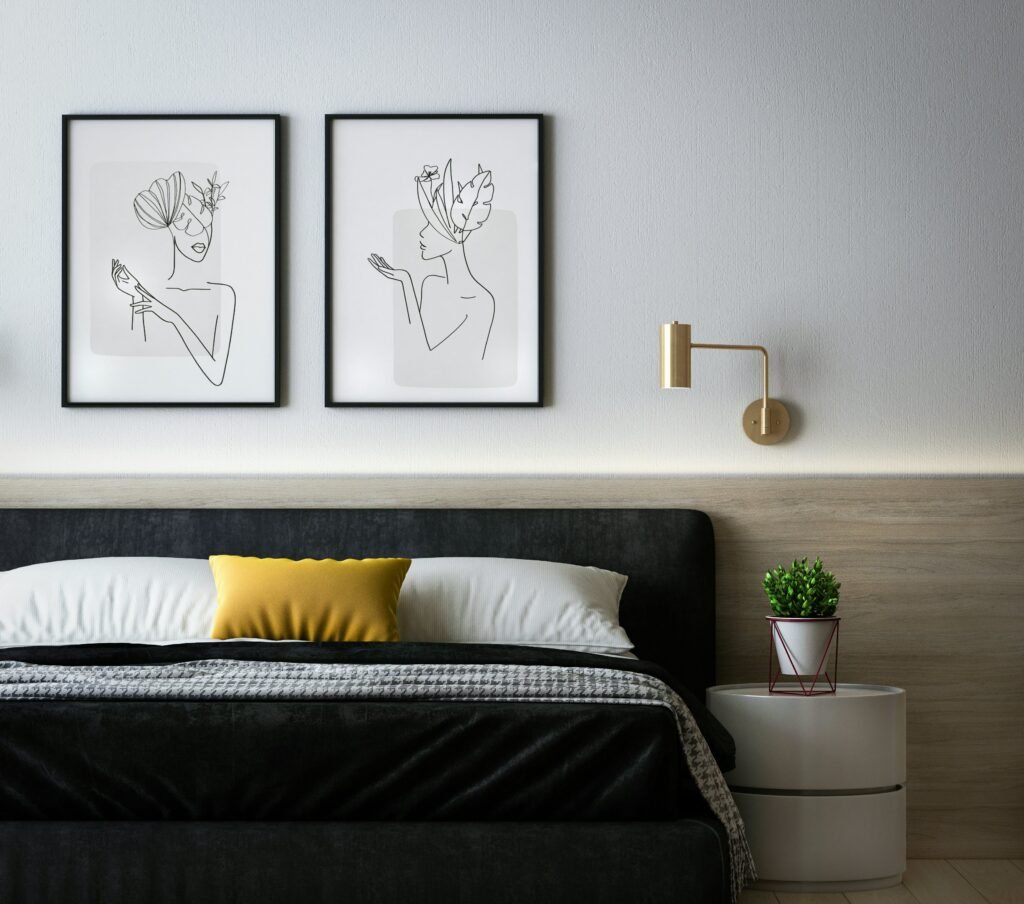 Wall Art in Home Staging