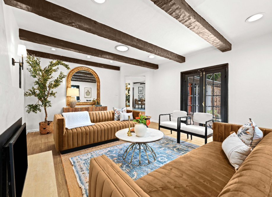 Home Staged by Mid Modern Designs at 10355 Dunleer Dr Los Angeles, CA 90064 (4)