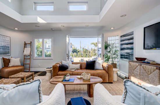 Home Staging by Mid Modern Designs at 110 N Juanita Ave Redondo Beach, CA 90277 (17)